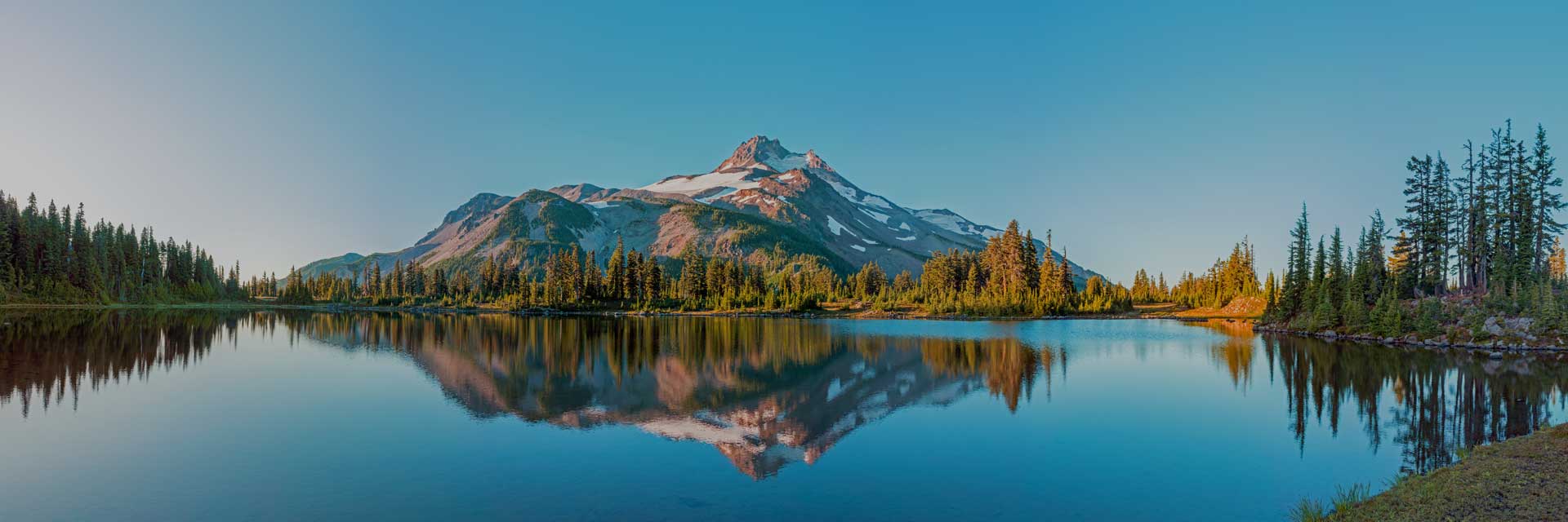 mountain_lake